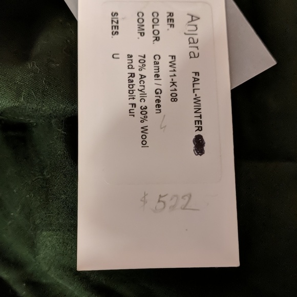 Sweater/Jacket - Picture 5 of 6